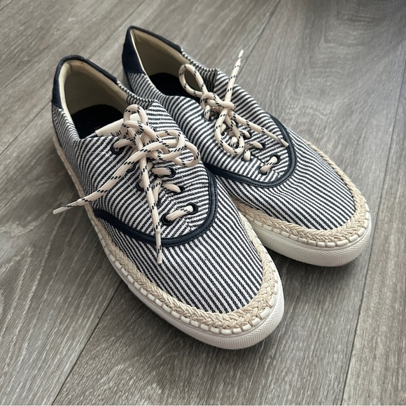 Kate Spade Navy & Cream Stripe Boat Party Sneakers Size 8 - Picture 1 of 5